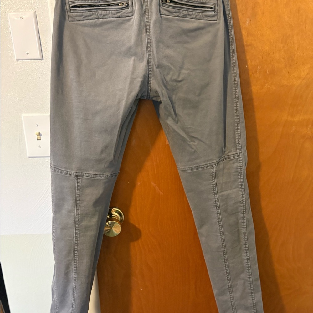 GAP Cream Super Skinny Khakis